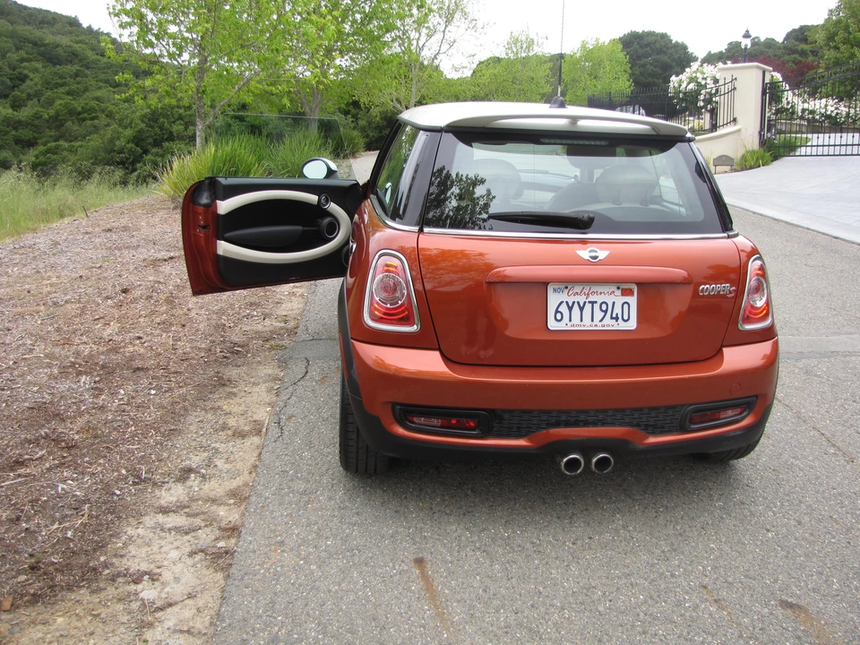 2013 Mini Mini 2nd Gen - Image 28 of 31