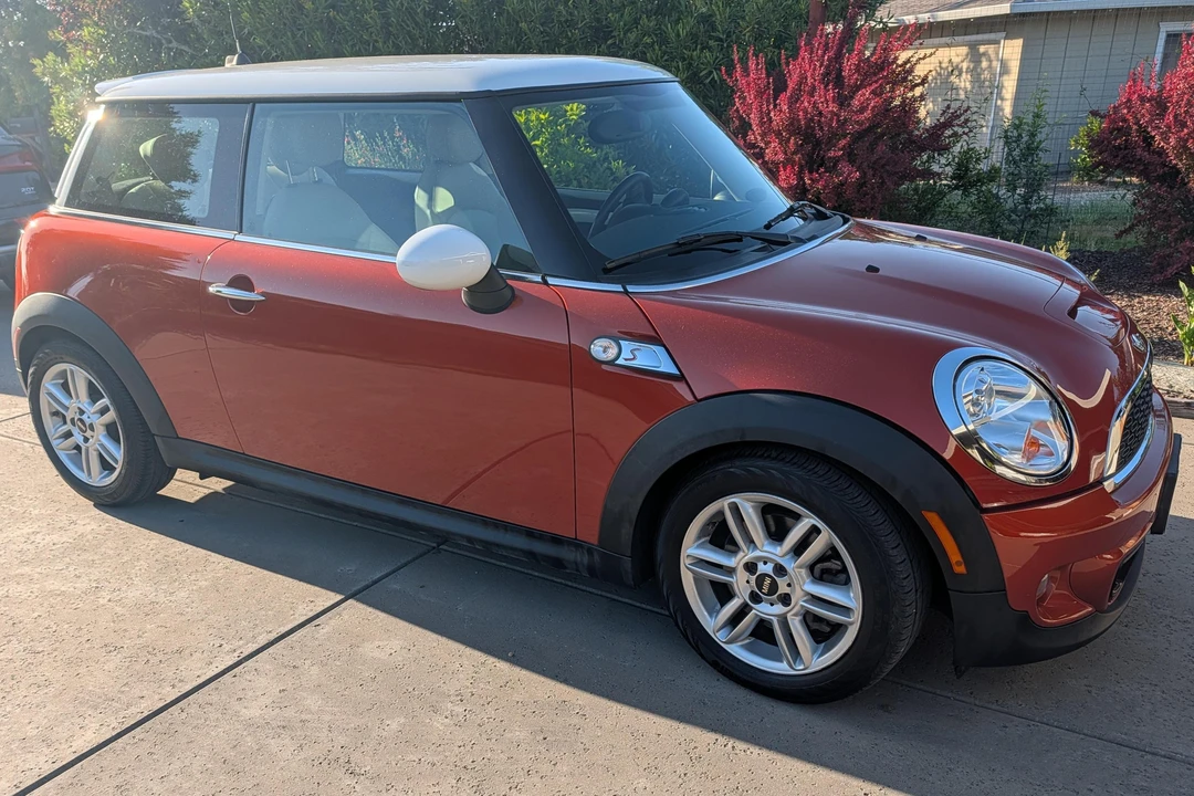 2013 Mini Mini 2nd Gen - Image 19 of 31