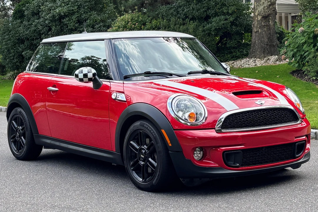 2013 Mini Mini 2nd Gen - Image 14 of 31