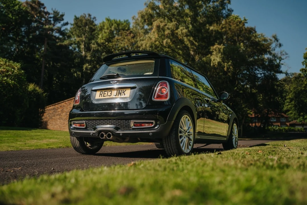 2013 Mini Mini 2nd Gen - Image 13 of 30