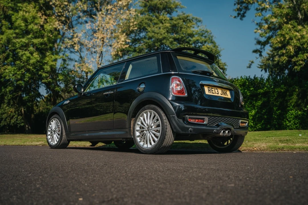 2013 Mini Mini 2nd Gen - Image 9 of 30
