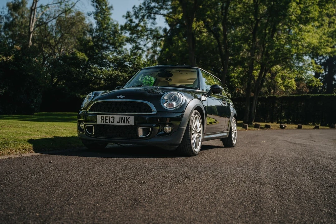 2013 Mini Mini 2nd Gen - Image 7 of 30