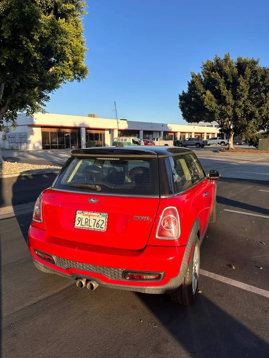 2013 Mini Mini 2nd Gen - Image 3 of 15