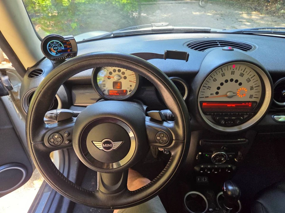 2013 Mini Mini 2nd Gen - Image 17 of 18