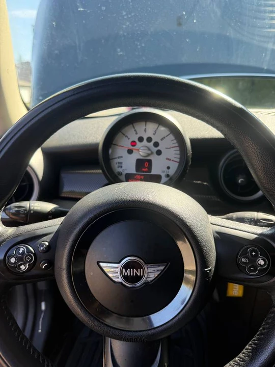 2013 Mini Mini 2nd Gen - Image 7 of 9