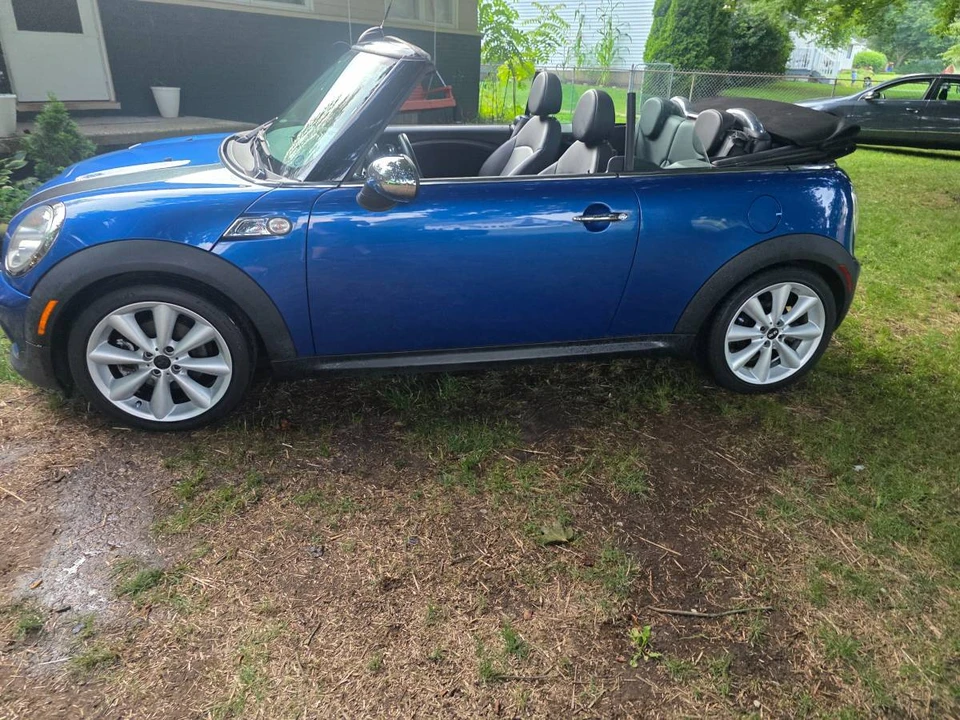 2013 Mini Mini 2nd Gen - Image 9 of 11