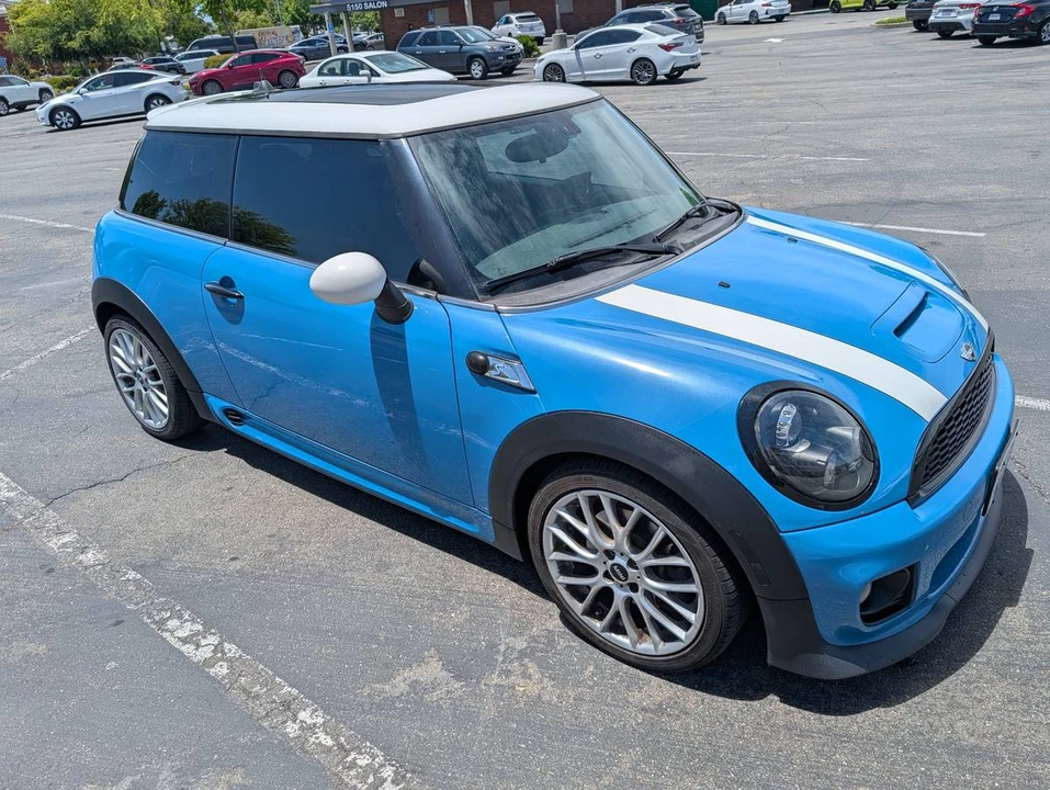2013 Mini Mini 2nd Gen - Image 6 of 9