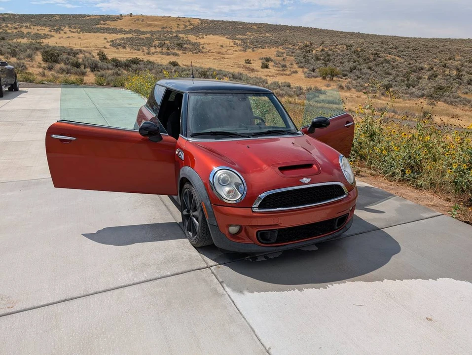 2013 Mini Mini 2nd Gen - Image 5 of 15