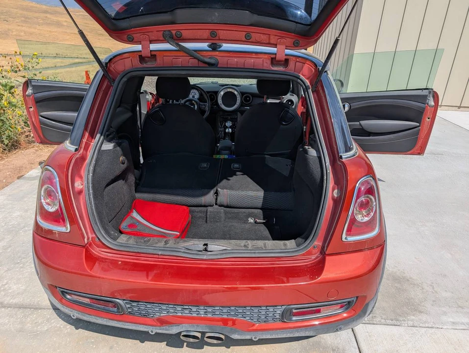 2013 Mini Mini 2nd Gen - Image 2 of 15