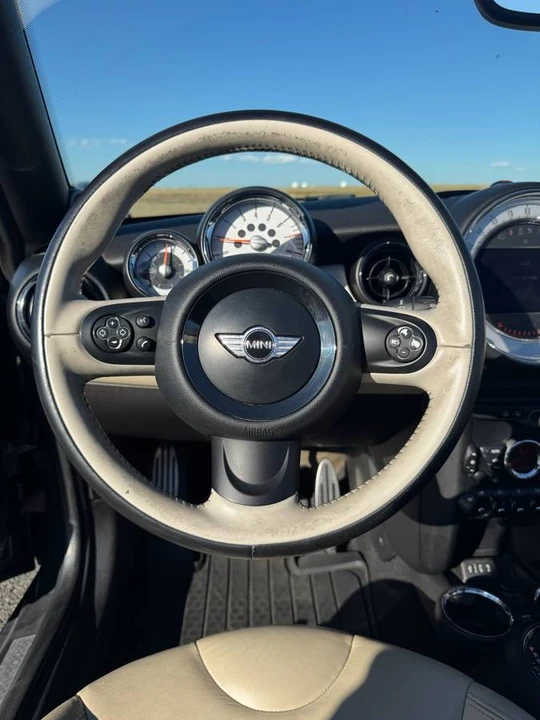2013 Mini Coupe & Roadster - Image 22 of 24