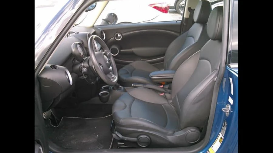 2013 Mini Mini 2nd Gen - Image 2 of 2