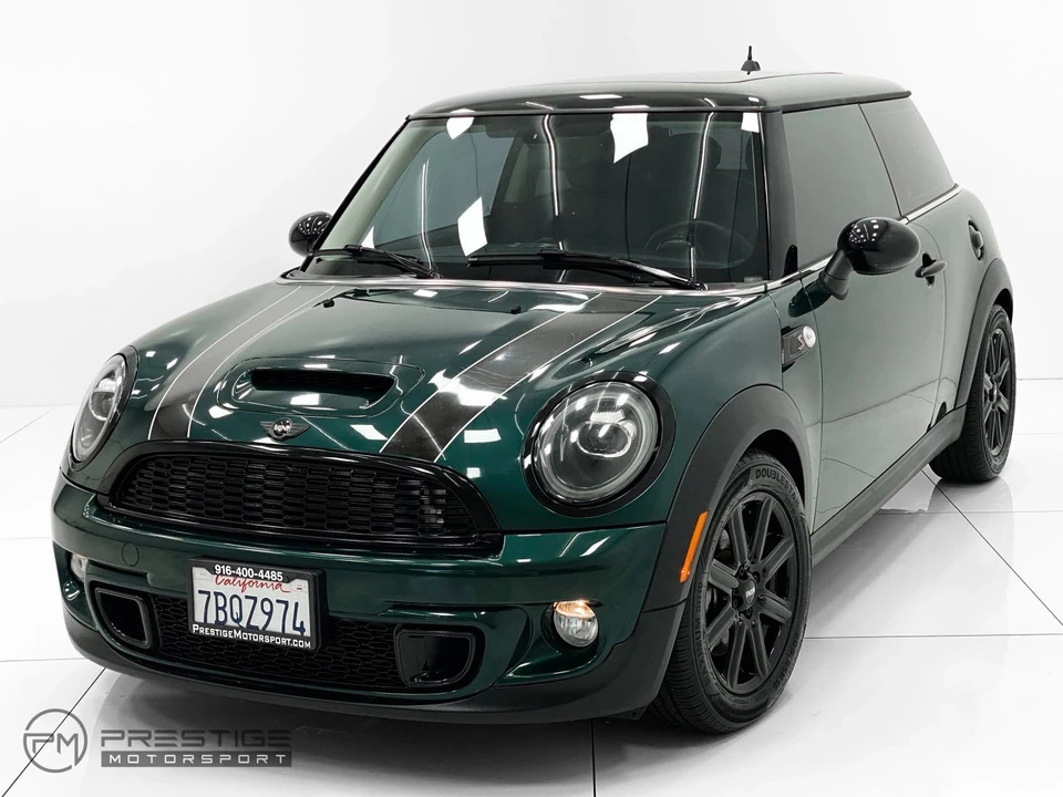 2013 Mini Mini 2nd Gen - Image 3 of 31
