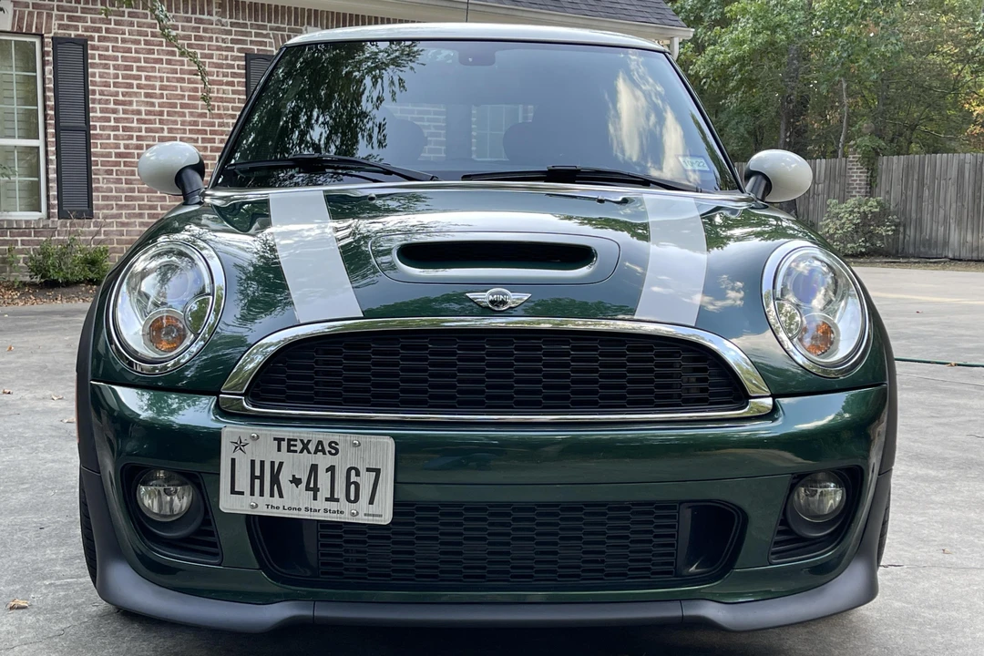 2013 Mini Mini 2nd Gen - Image 2 of 31