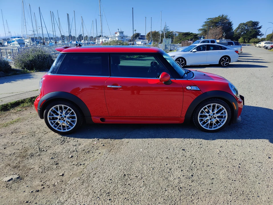 2013 Mini Mini 2nd Gen - Image 10 of 31