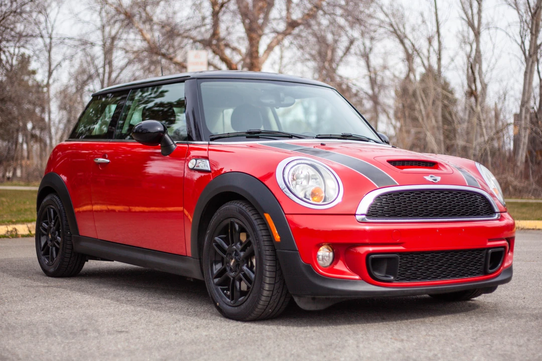 2013 Mini Mini 2nd Gen - Image 13 of 31