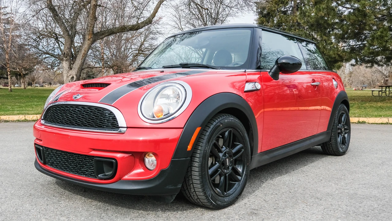 2013 Mini Mini 2nd Gen - Image 7 of 31