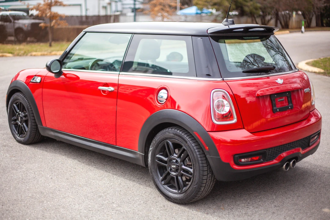 2013 Mini Mini 2nd Gen - Image 4 of 31