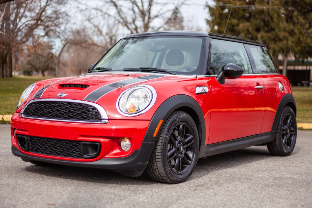 2013 Mini Mini 2nd Gen - Image 8 of 31
