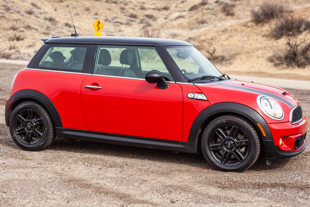 2013 Mini Mini 2nd Gen - Image 29 of 31
