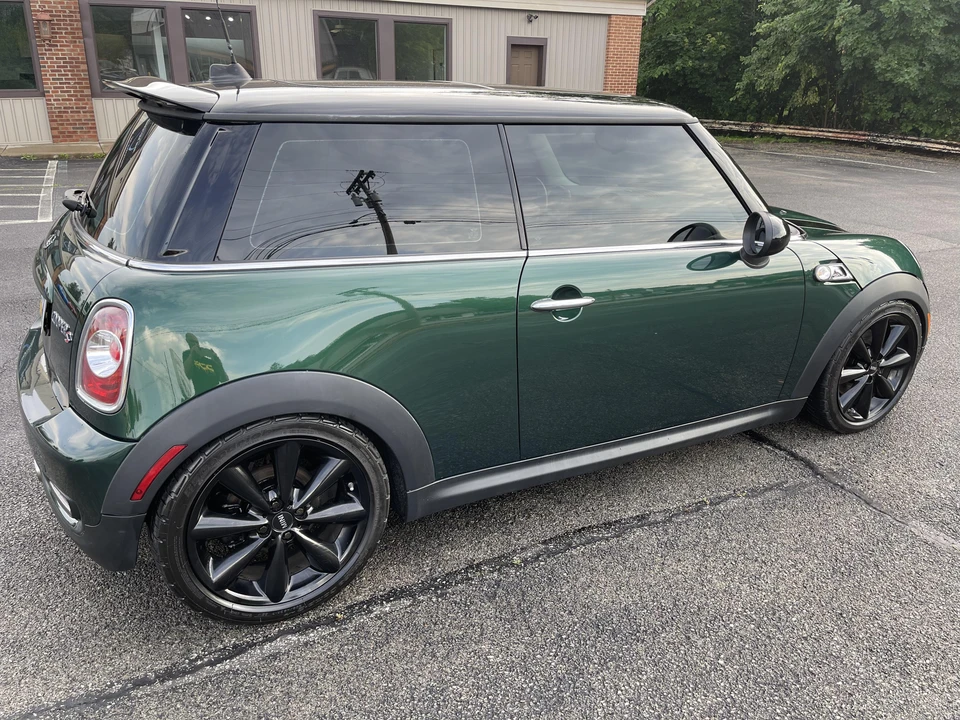 2013 Mini Mini 2nd Gen - Image 26 of 31