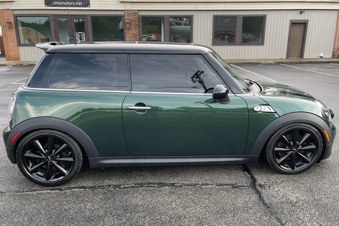 2013 Mini Mini 2nd Gen - Image 29 of 31