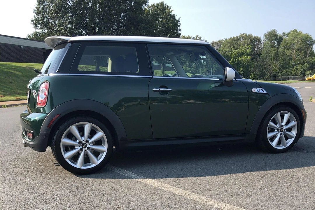2013 Mini Mini 2nd Gen - Image 10 of 31