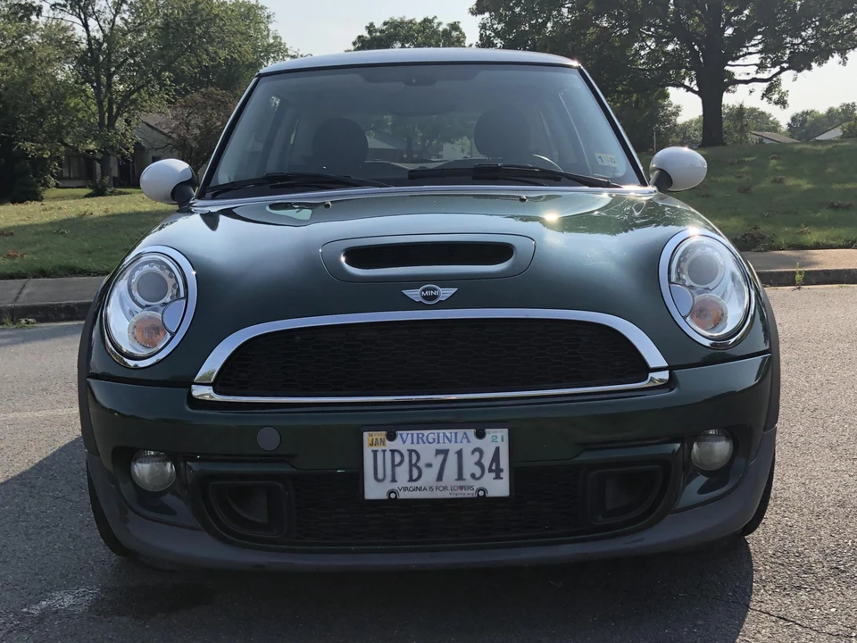 2013 Mini Mini 2nd Gen - Image 2 of 31