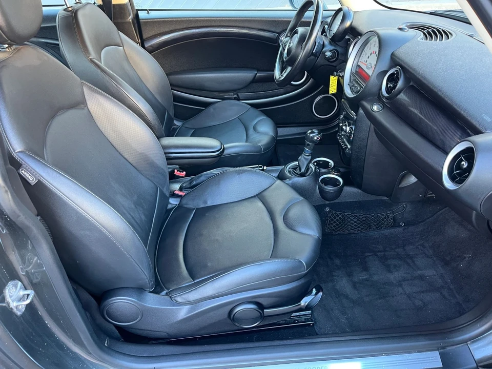 2013 Mini Mini 2nd Gen - Image 11 of 19