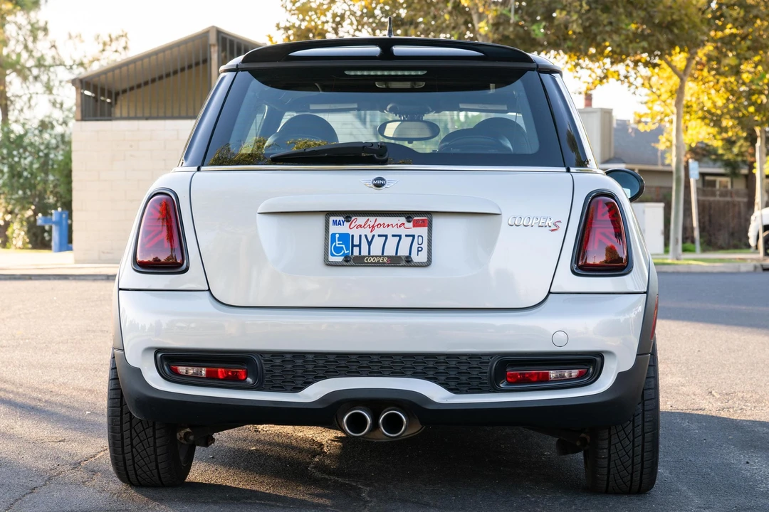 2013 Mini Mini 2nd Gen - Image 5 of 31