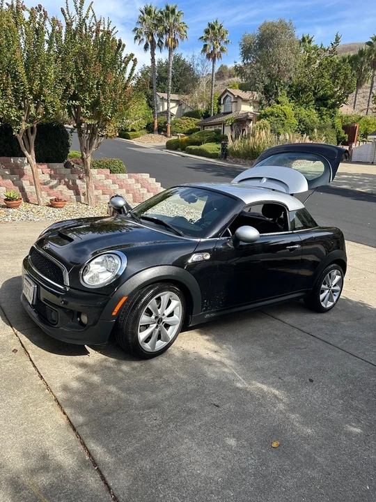 2013 Mini Mini 2nd Gen - Image 2 of 15