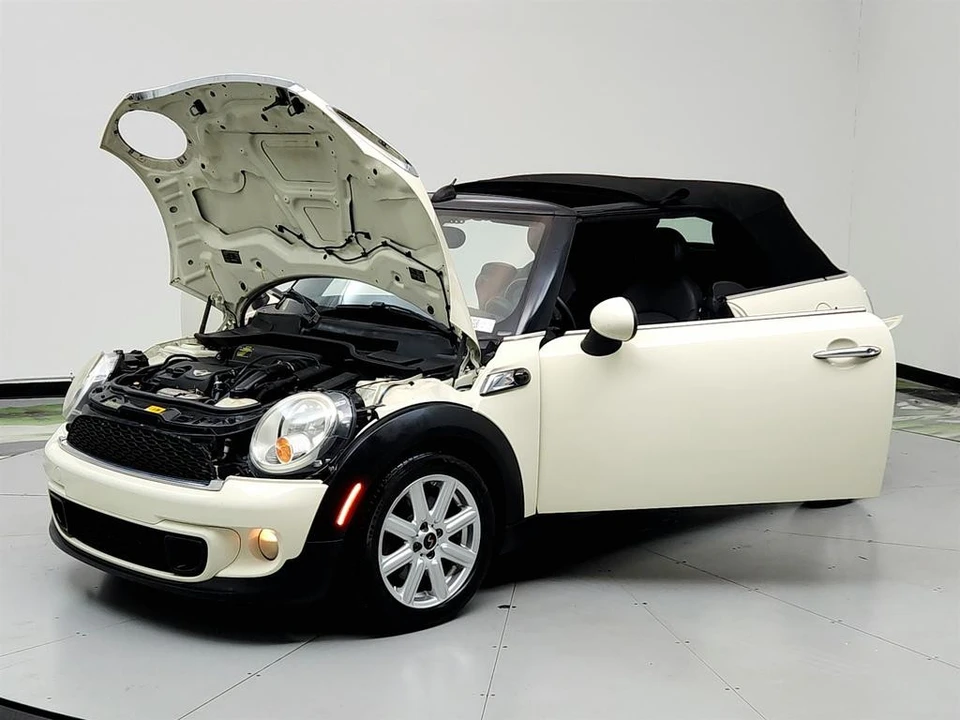 2013 Mini Mini 2nd Gen - Image 9 of 12