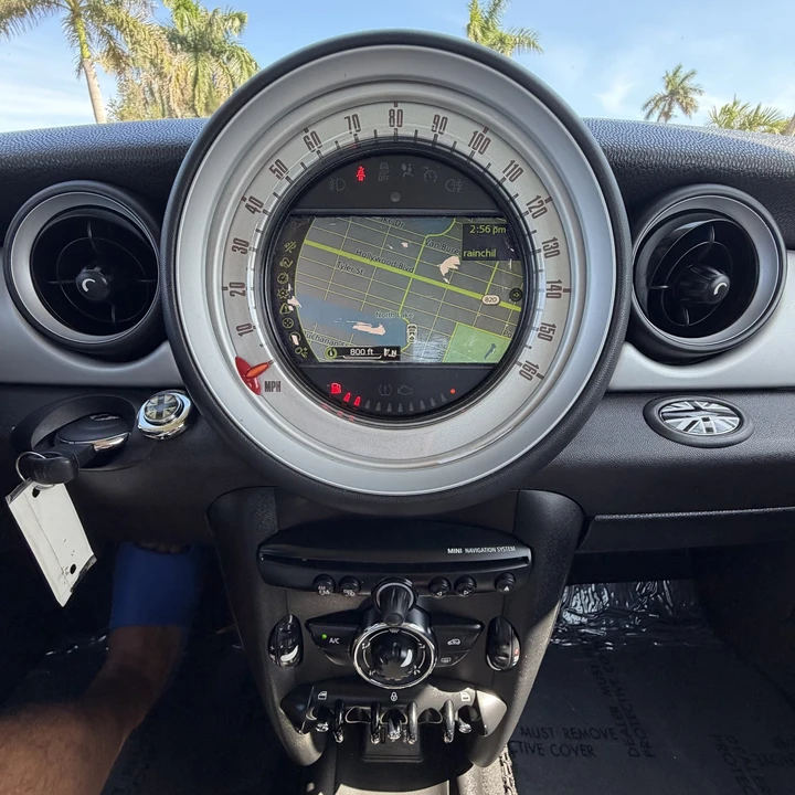2013 Mini Mini 2nd Gen - Image 16 of 31