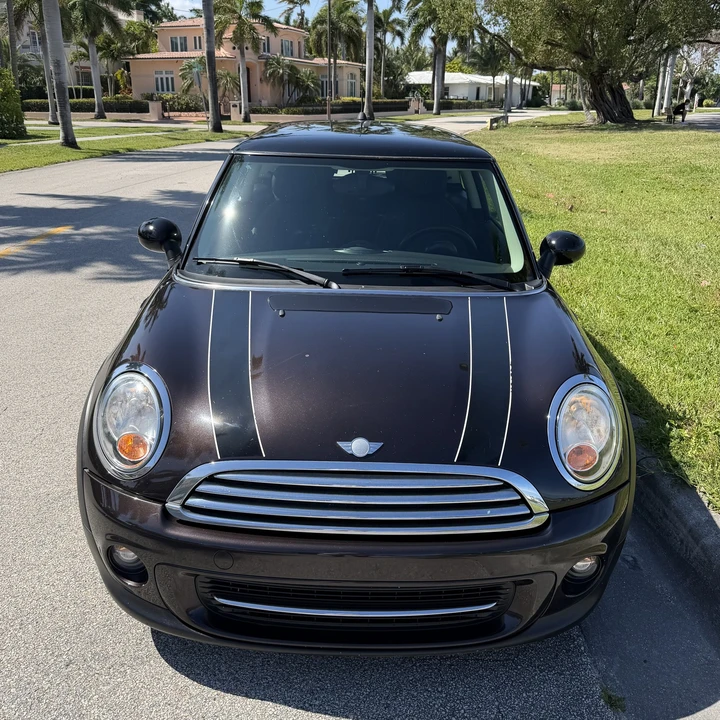 2013 Mini Mini 2nd Gen - Image 3 of 31