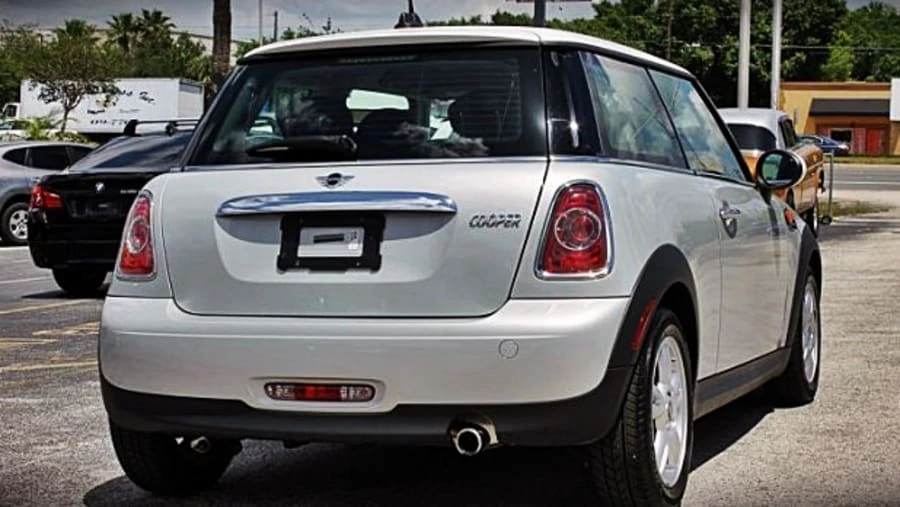 2013 Mini Mini 2nd Gen - Image 3 of 4