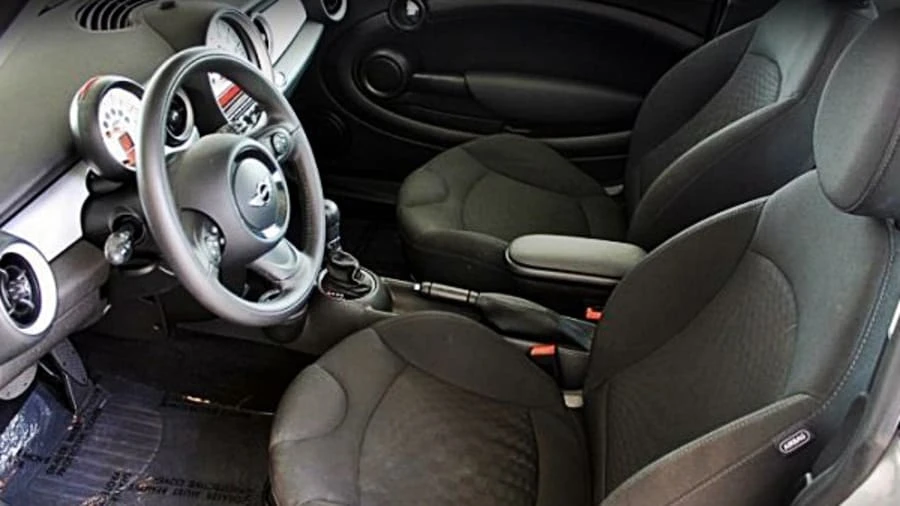 2013 Mini Mini 2nd Gen - Image 4 of 4