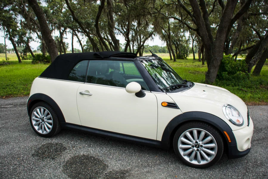 2013 Mini Mini 2nd Gen - Image 2 of 7