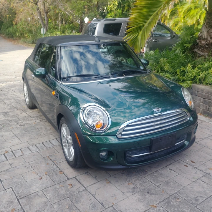 2013 Mini Mini 2nd Gen - Image 2 of 21