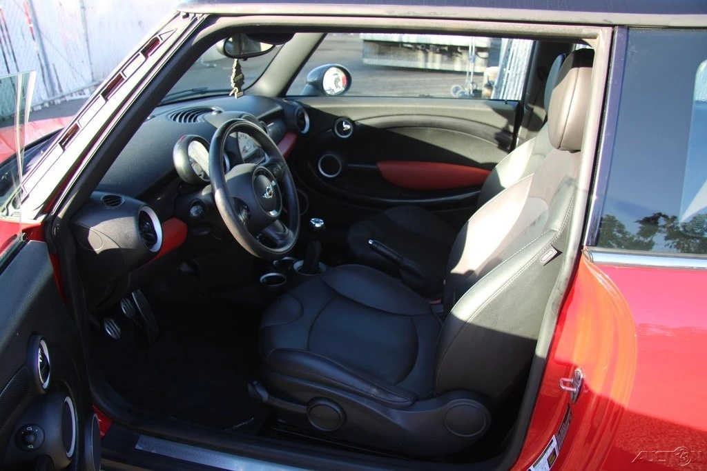 2013 Mini Mini 2nd Gen - Image 13 of 21
