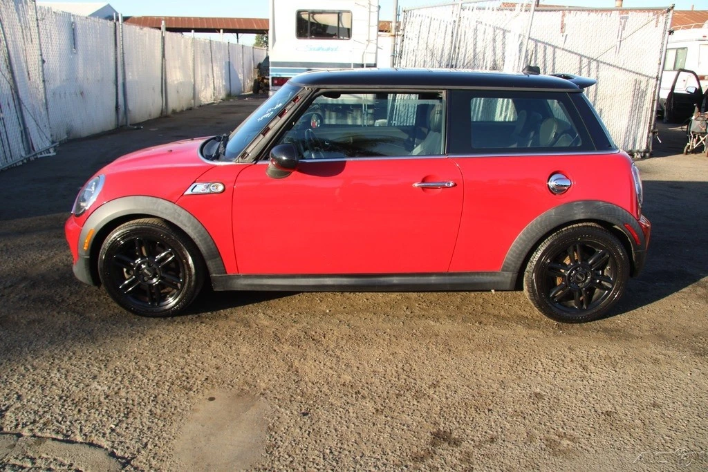 2013 Mini Mini 2nd Gen - Image 7 of 21