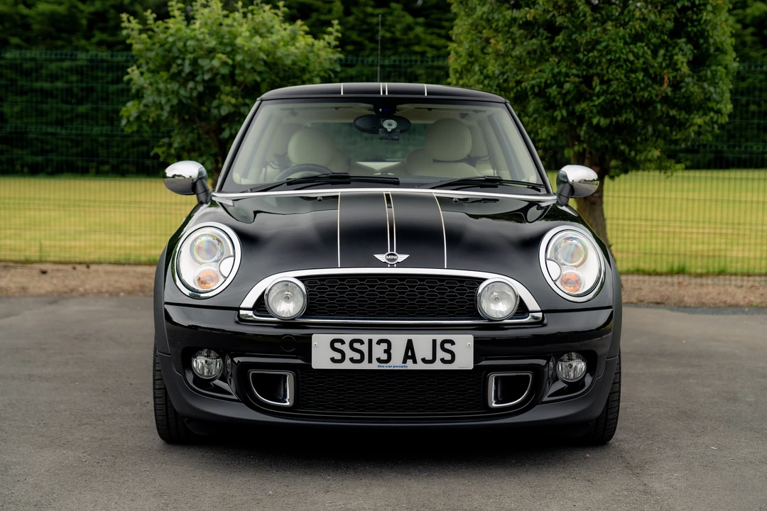 2013 Mini Mini 2nd Gen - Image 2 of 31