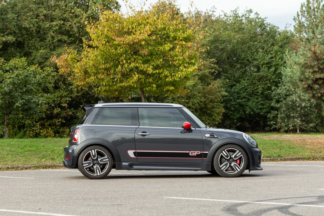 2013 Mini Mini John Cooper Works 2nd Gen - Image 8 of 31