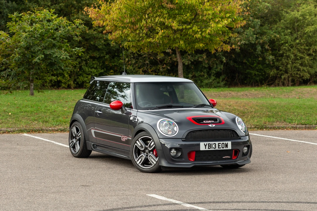 2013 Mini Mini John Cooper Works 2nd Gen - Image 17 of 31