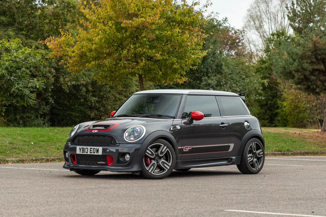 2013 Mini Mini John Cooper Works 2nd Gen - Image 19 of 31