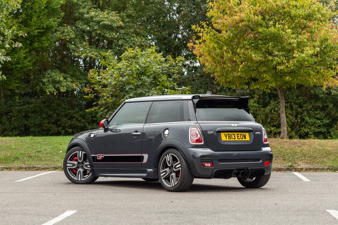 2013 Mini Mini John Cooper Works 2nd Gen - Image 24 of 31