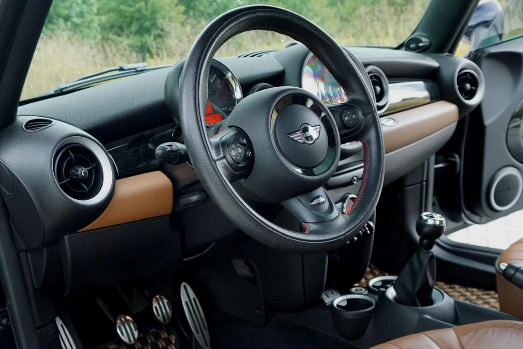 2013 Mini Mini John Cooper Works 2nd Gen - Image 21 of 31