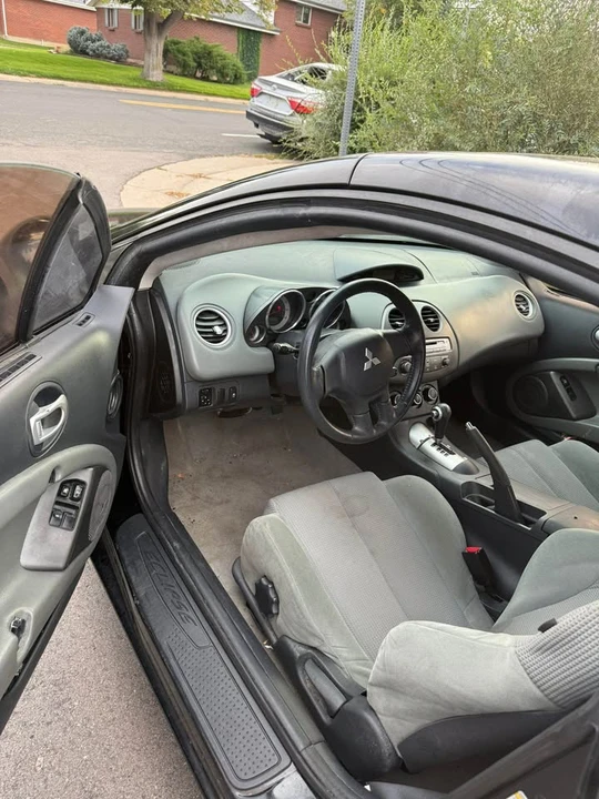 2013 Mitsubishi Eclipse - Image 6 of 8