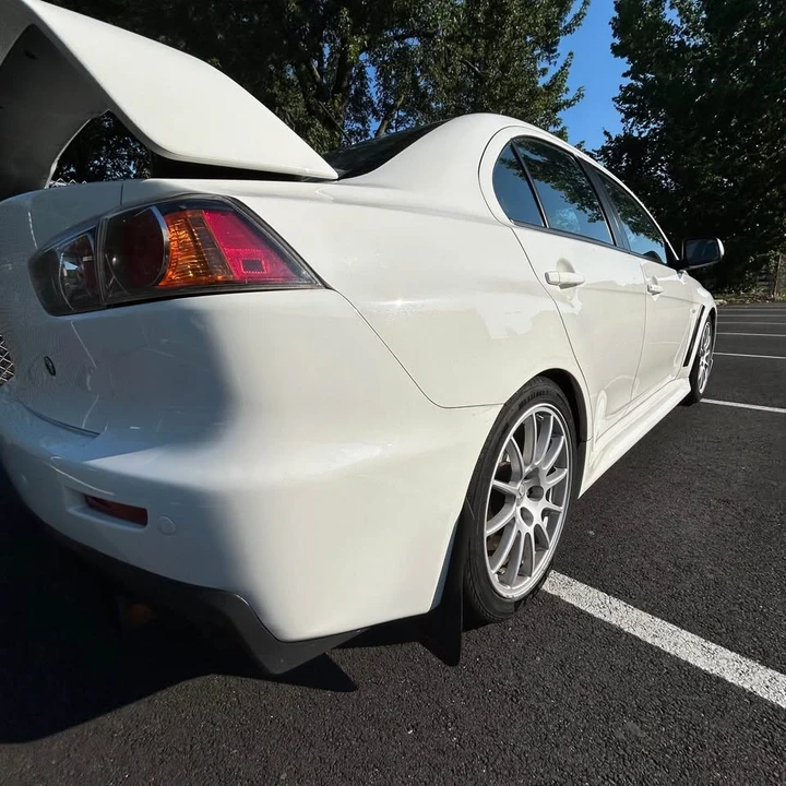 2013 Mitsubishi Lancer Evolution X 9th Gen - Image 8 of 10