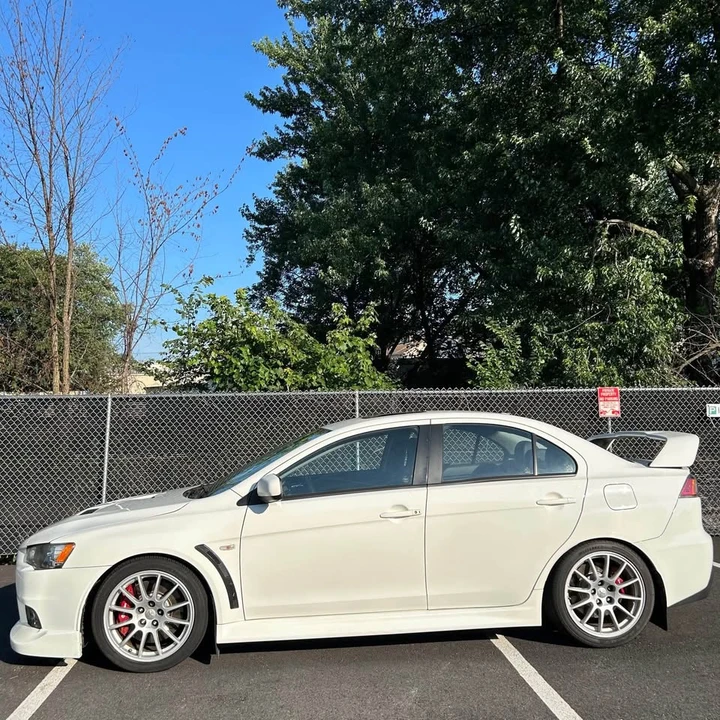 2013 Mitsubishi Lancer Evolution X 9th Gen - Image 9 of 10