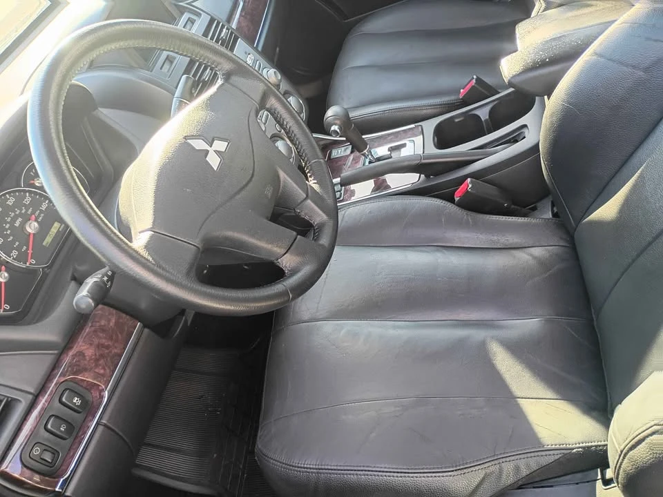 2013 Mitsubishi Galant - Image 5 of 11