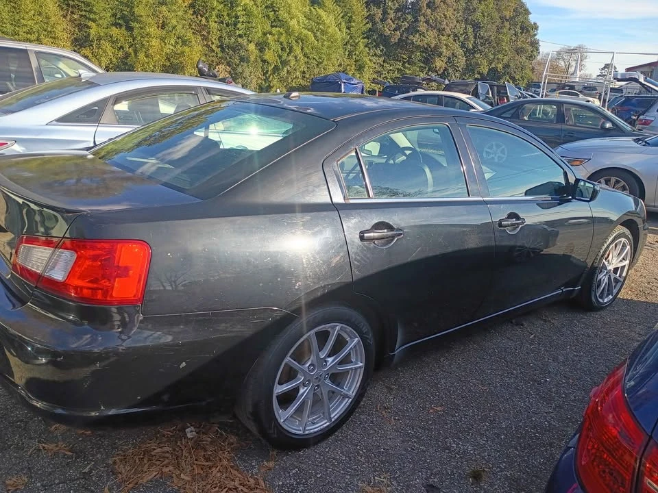 2013 Mitsubishi Galant - Image 2 of 11